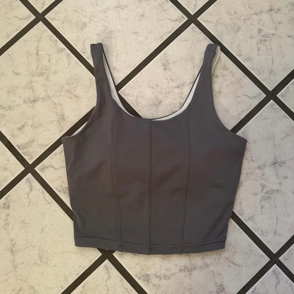 Grey active top